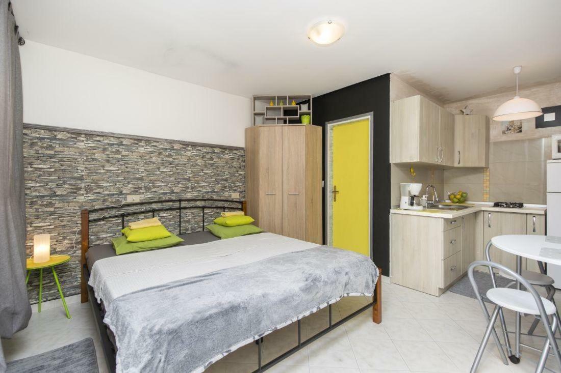 Apartments With Wifi Rabac, Labin - 17261 Esterno foto